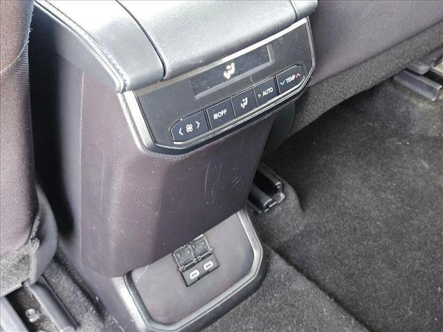 used 2024 Toyota Highlander car, priced at $41,797