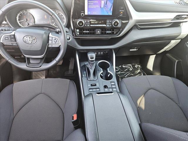used 2024 Toyota Highlander car, priced at $41,797