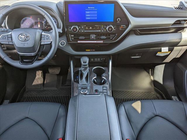 new 2025 Toyota Highlander car, priced at $48,412