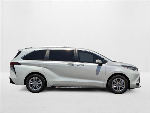 used 2022 Toyota Sienna car, priced at $45,449