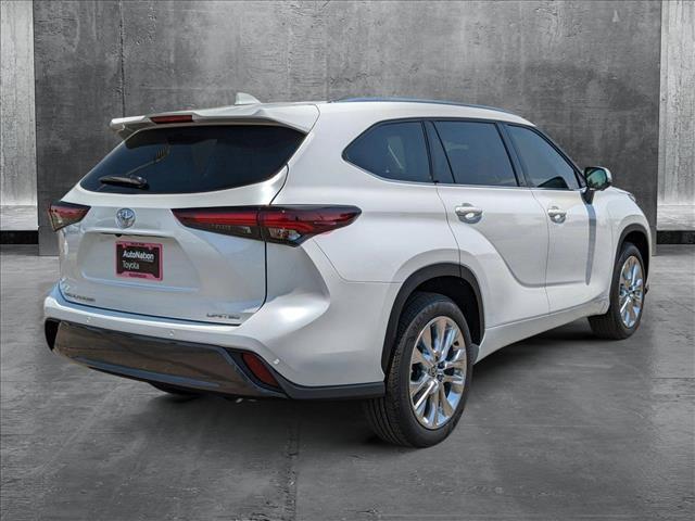 new 2025 Toyota Highlander car, priced at $50,273