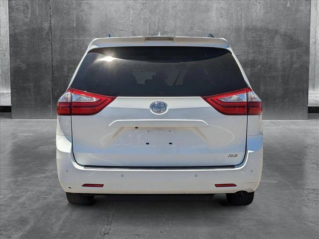 used 2019 Toyota Sienna car, priced at $27,788