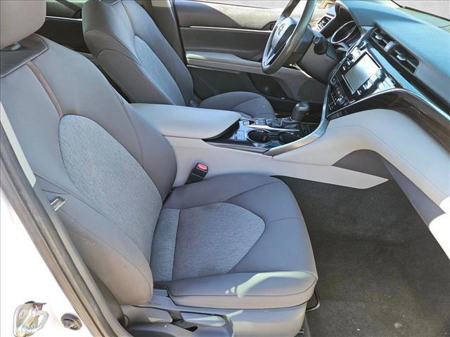 used 2018 Toyota Camry Hybrid car, priced at $18,682