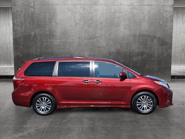 used 2020 Toyota Sienna car, priced at $30,533