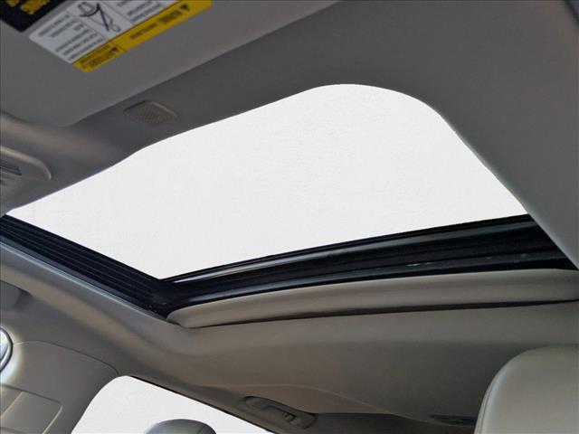 used 2023 Toyota Highlander Hybrid car, priced at $38,998