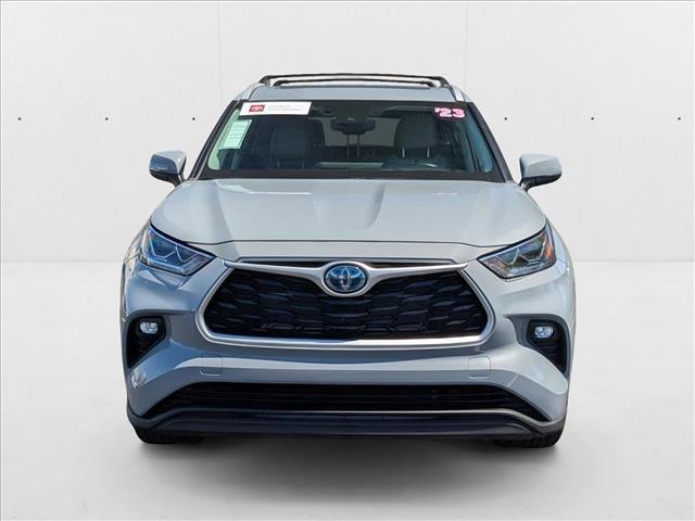used 2023 Toyota Highlander Hybrid car, priced at $38,998