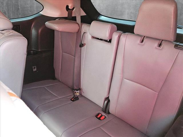 used 2022 Toyota Highlander Hybrid car, priced at $34,996
