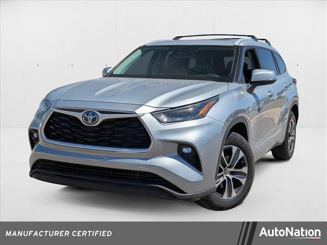 used 2022 Toyota Highlander Hybrid car, priced at $34,996