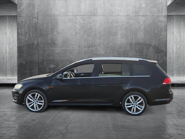 used 2015 Volkswagen Golf SportWagen car, priced at $16,236