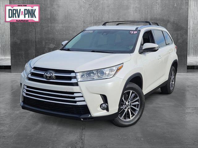 used 2019 Toyota Highlander car, priced at $23,963