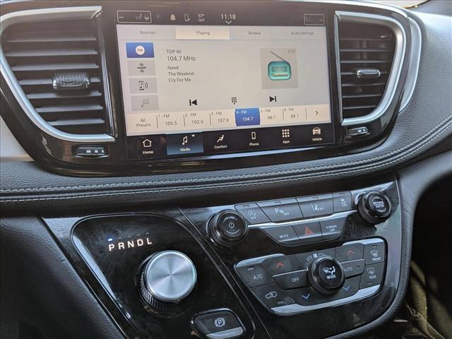 used 2023 Chrysler Pacifica car, priced at $29,996