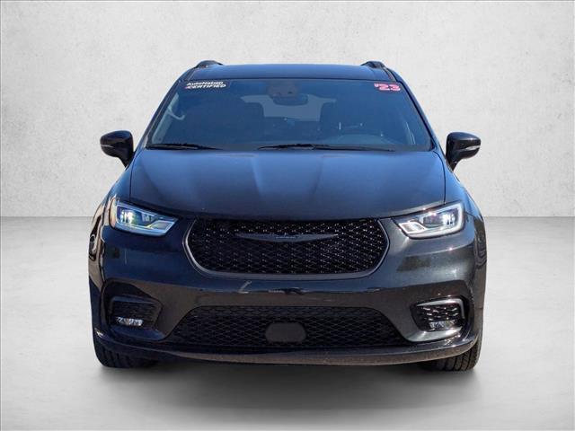 used 2023 Chrysler Pacifica car, priced at $29,996