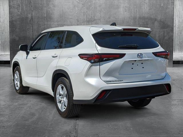 used 2025 Toyota Highlander car, priced at $42,996