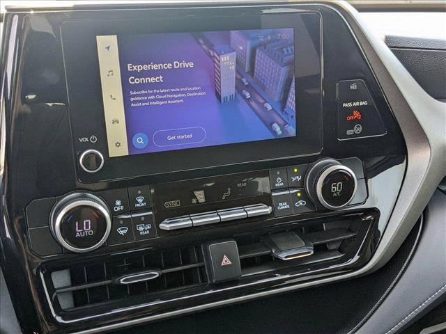 used 2025 Toyota Highlander car, priced at $42,996