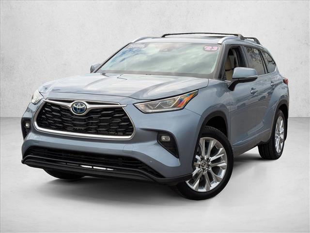 used 2023 Toyota Highlander Hybrid car, priced at $39,996