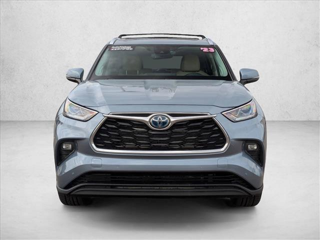 used 2023 Toyota Highlander Hybrid car, priced at $39,996
