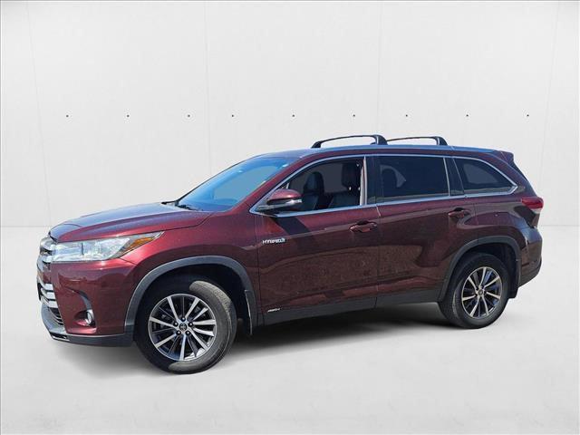 used 2019 Toyota Highlander Hybrid car, priced at $26,981