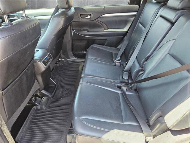 used 2019 Toyota Highlander Hybrid car, priced at $26,981