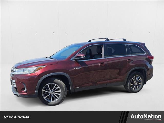 used 2019 Toyota Highlander Hybrid car, priced at $26,981