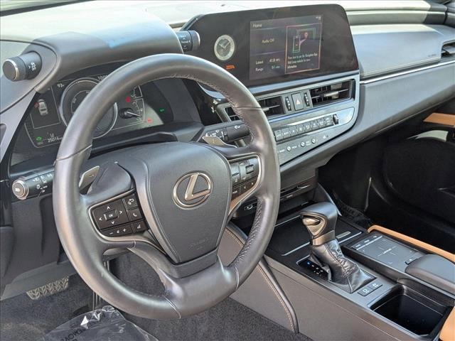 used 2022 Lexus ES 300h car, priced at $33,449