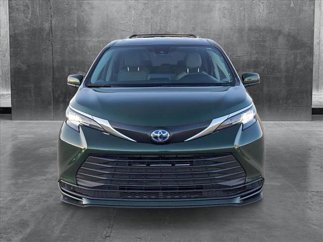 used 2022 Toyota Sienna car, priced at $35,992