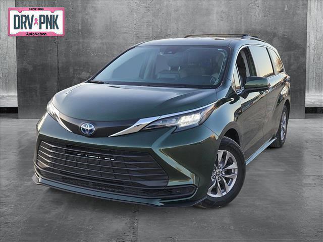 used 2022 Toyota Sienna car, priced at $35,992