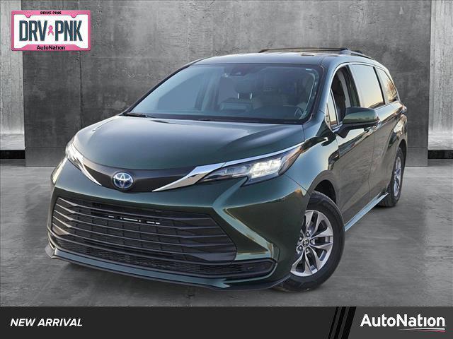 used 2022 Toyota Sienna car, priced at $35,992