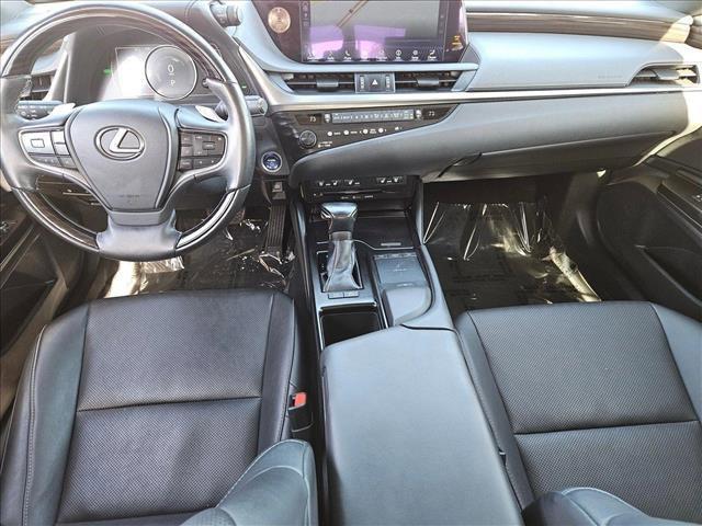 used 2019 Lexus ES 300h car, priced at $30,878