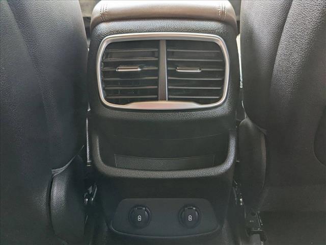 used 2020 Hyundai Santa Fe car, priced at $20,446