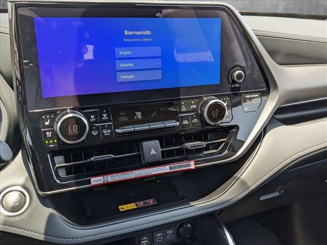 new 2025 Toyota Highlander car, priced at $53,287
