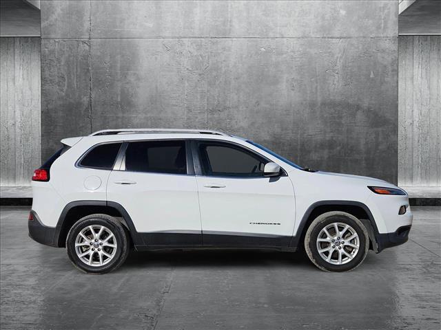 used 2016 Jeep Cherokee car, priced at $10,794