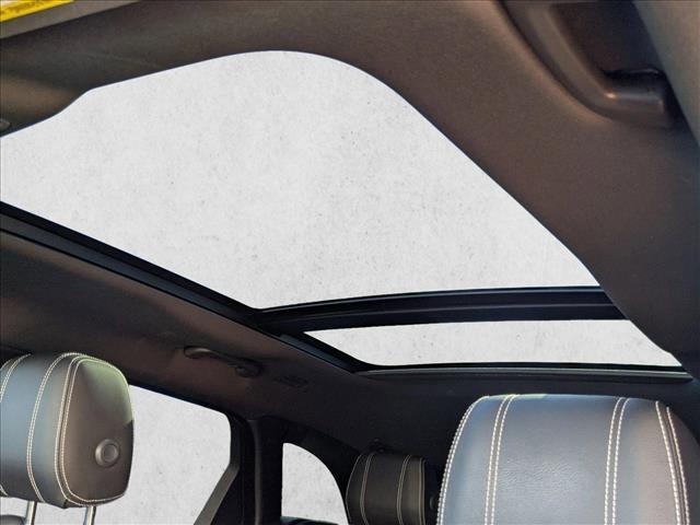 used 2019 Land Rover Range Rover Velar car, priced at $20,996