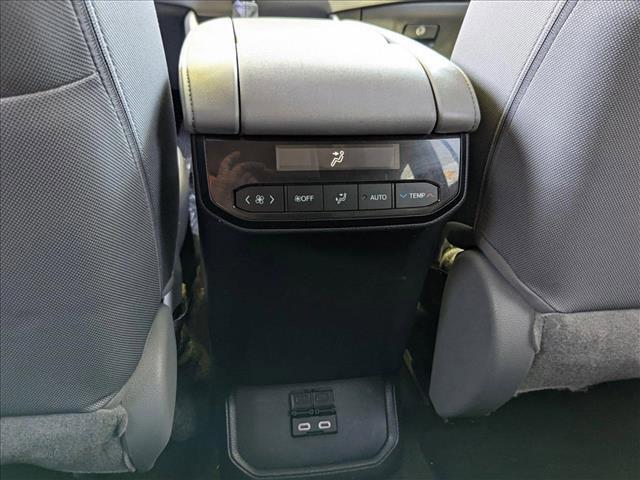 used 2023 Toyota Highlander car, priced at $30,949