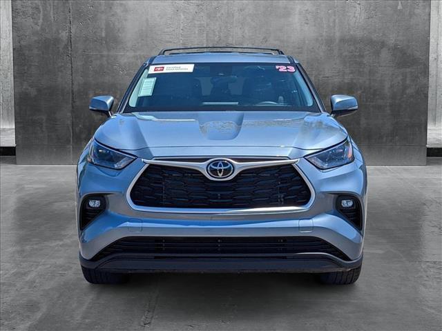 used 2023 Toyota Highlander car, priced at $30,949