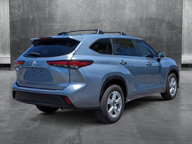 used 2023 Toyota Highlander car, priced at $30,949