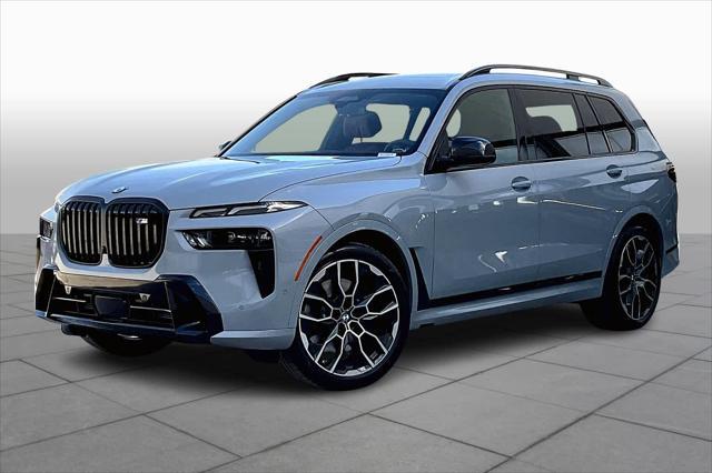 new 2025 BMW X7 car, priced at $124,305