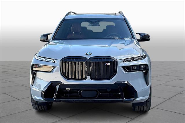 new 2025 BMW X7 car, priced at $124,305