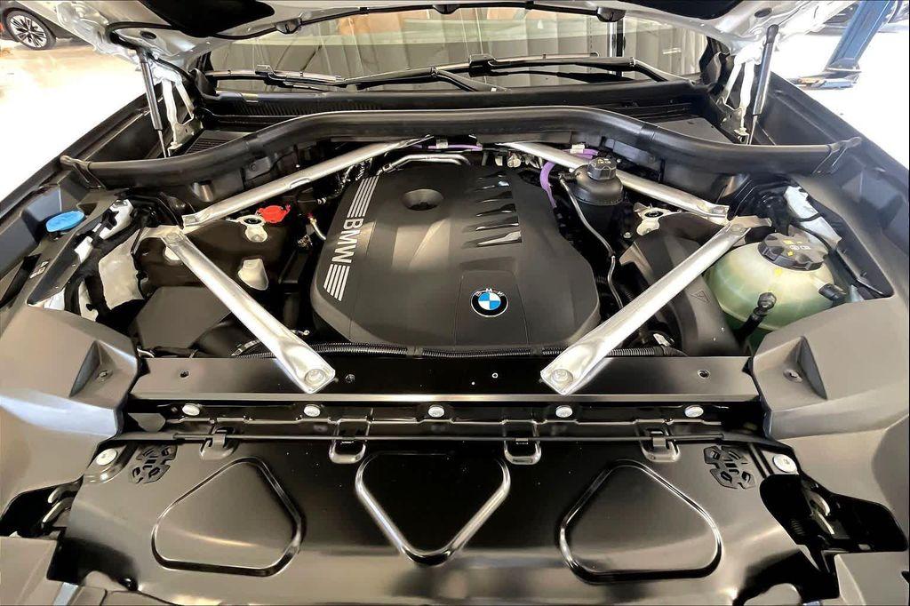 new 2026 BMW X7 car, priced at $96,135