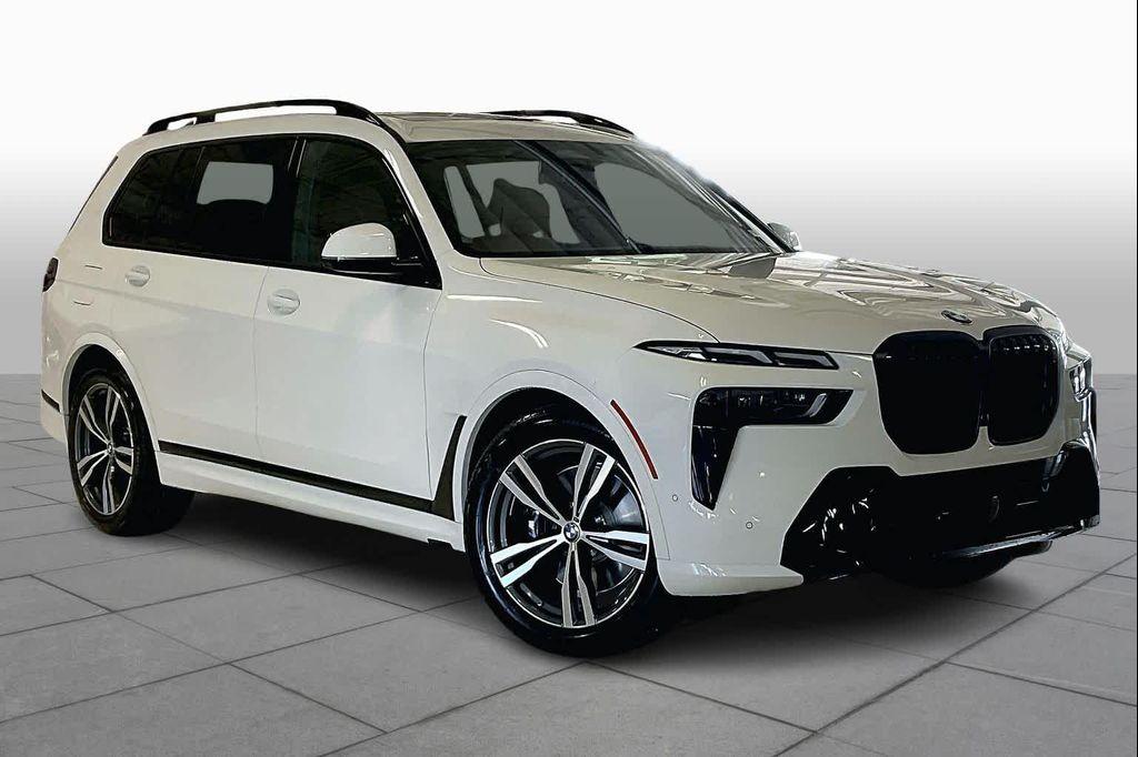 new 2026 BMW X7 car, priced at $96,135