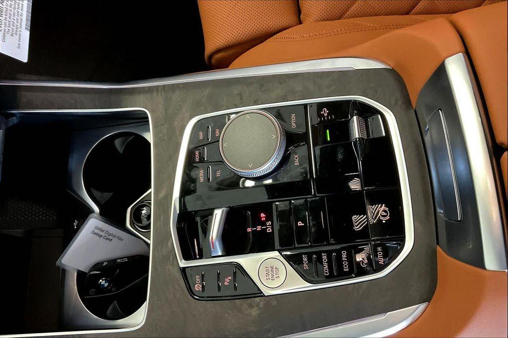 new 2026 BMW X7 car, priced at $96,135