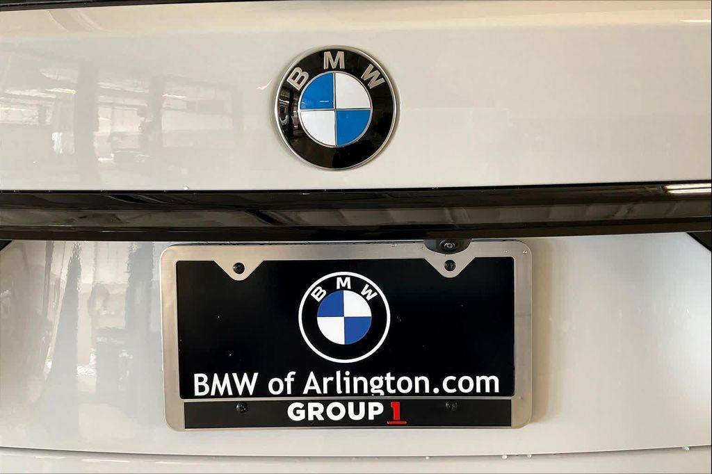 new 2026 BMW X7 car, priced at $96,135