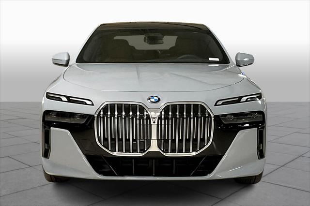 new 2025 BMW 760 car, priced at $126,710