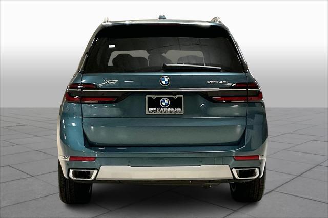 new 2025 BMW X7 car, priced at $91,355