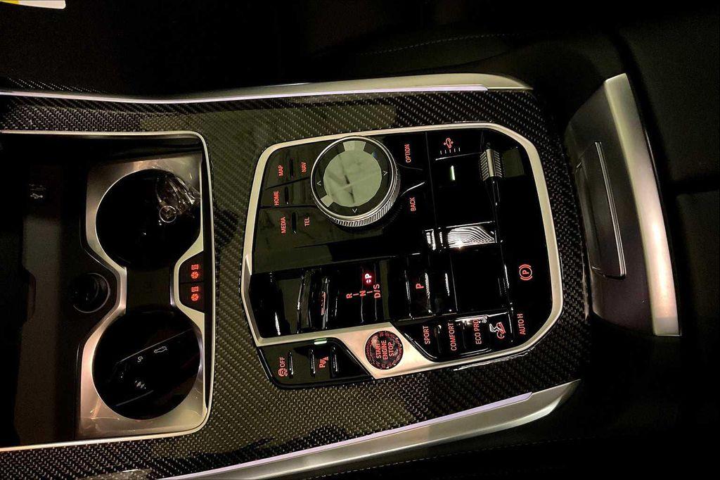 new 2026 BMW X7 car, priced at $122,760