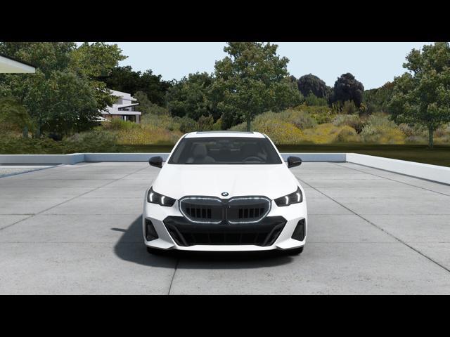 new 2025 BMW 540 car, priced at $77,590