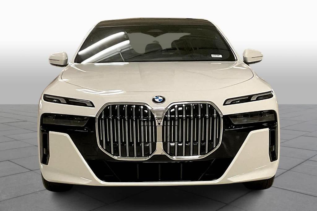 new 2024 BMW 760 car, priced at $124,620