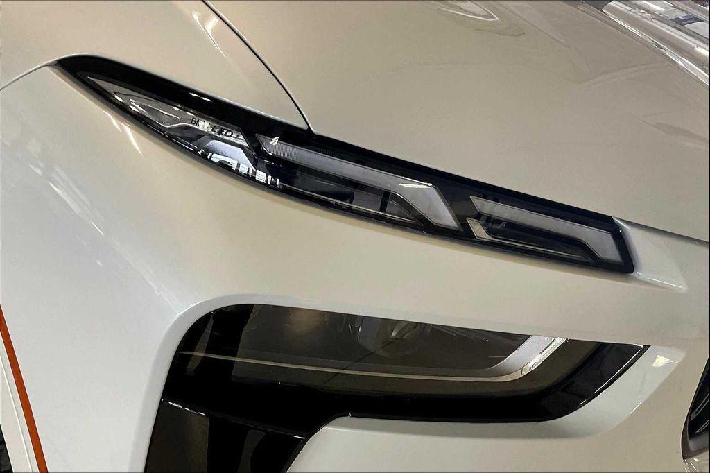 new 2026 BMW X7 car, priced at $125,330