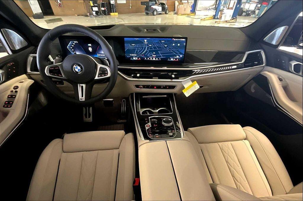 new 2026 BMW X7 car, priced at $125,330