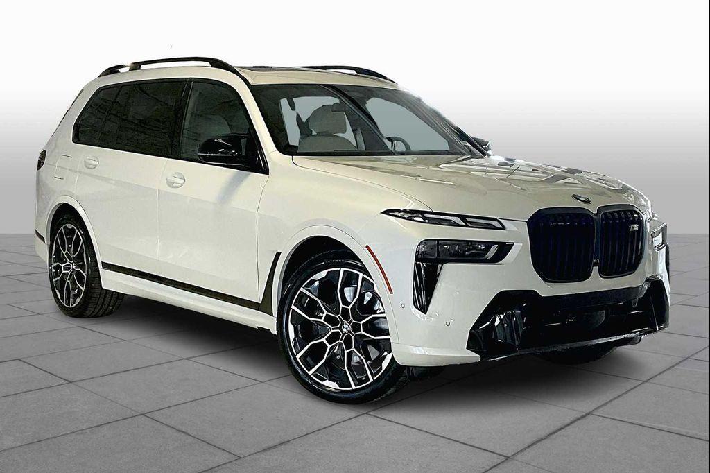 new 2026 BMW X7 car, priced at $125,330