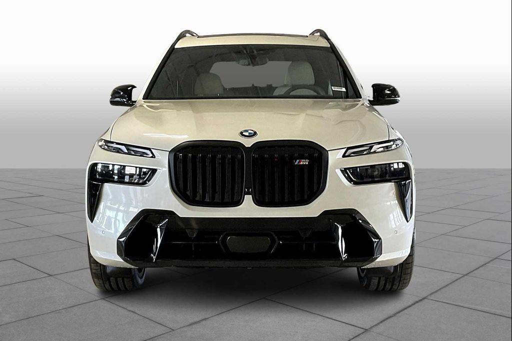 new 2026 BMW X7 car, priced at $125,330
